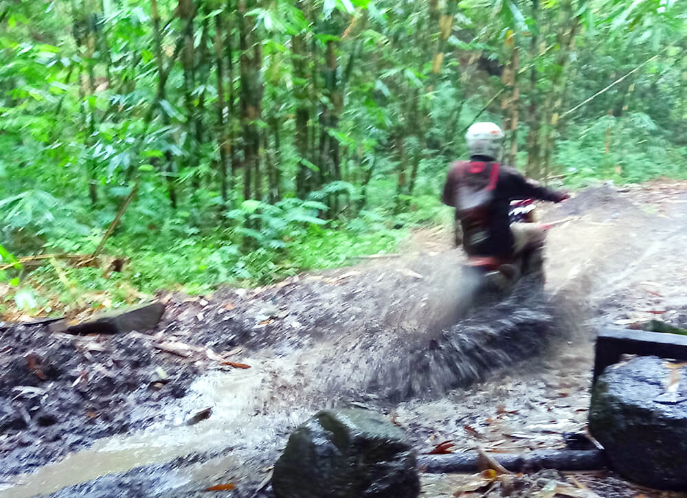 West Rubber Forest and Beach Dirt Bike - Bali Dirt Bike