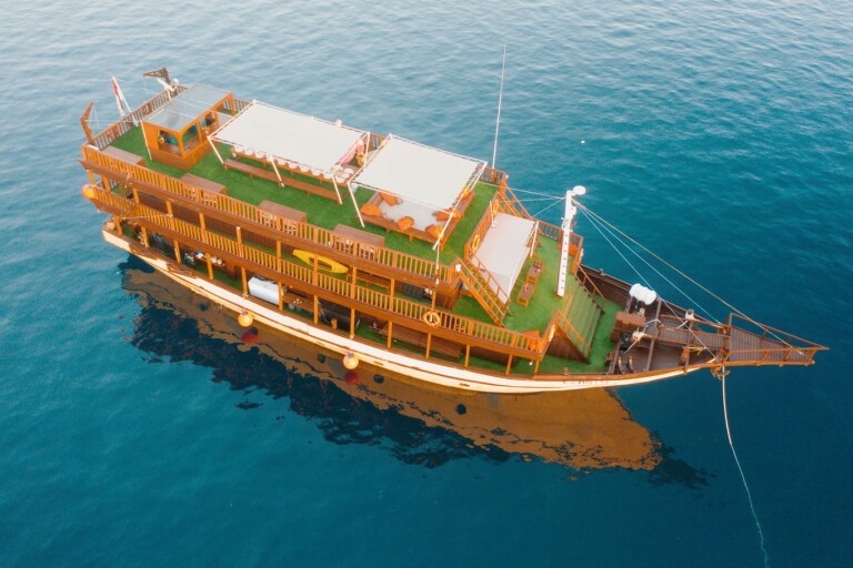  Private Trip by Ocean Pro Luxury Phinisi - Komodo Sharing Tours