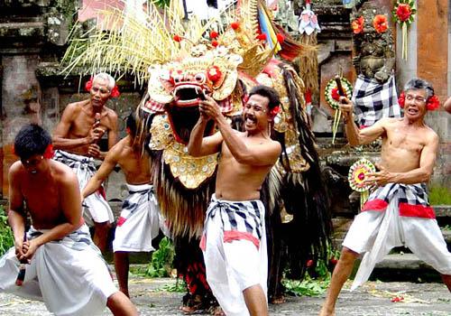 Barong and Keris Dance - Balinese Dances