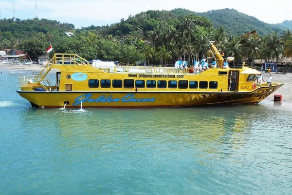 Golden Queen Fast Boat - Nusa Penida - Nusa Penida Fast boats