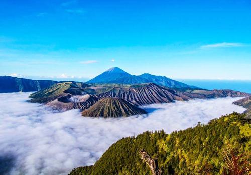 Borobudur and Mt. Bromo Package 2 Days - Borobudur Temple