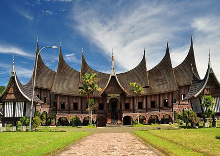 Minangkabau Tour 4 Days 3 Nights - Sumatra Adventure